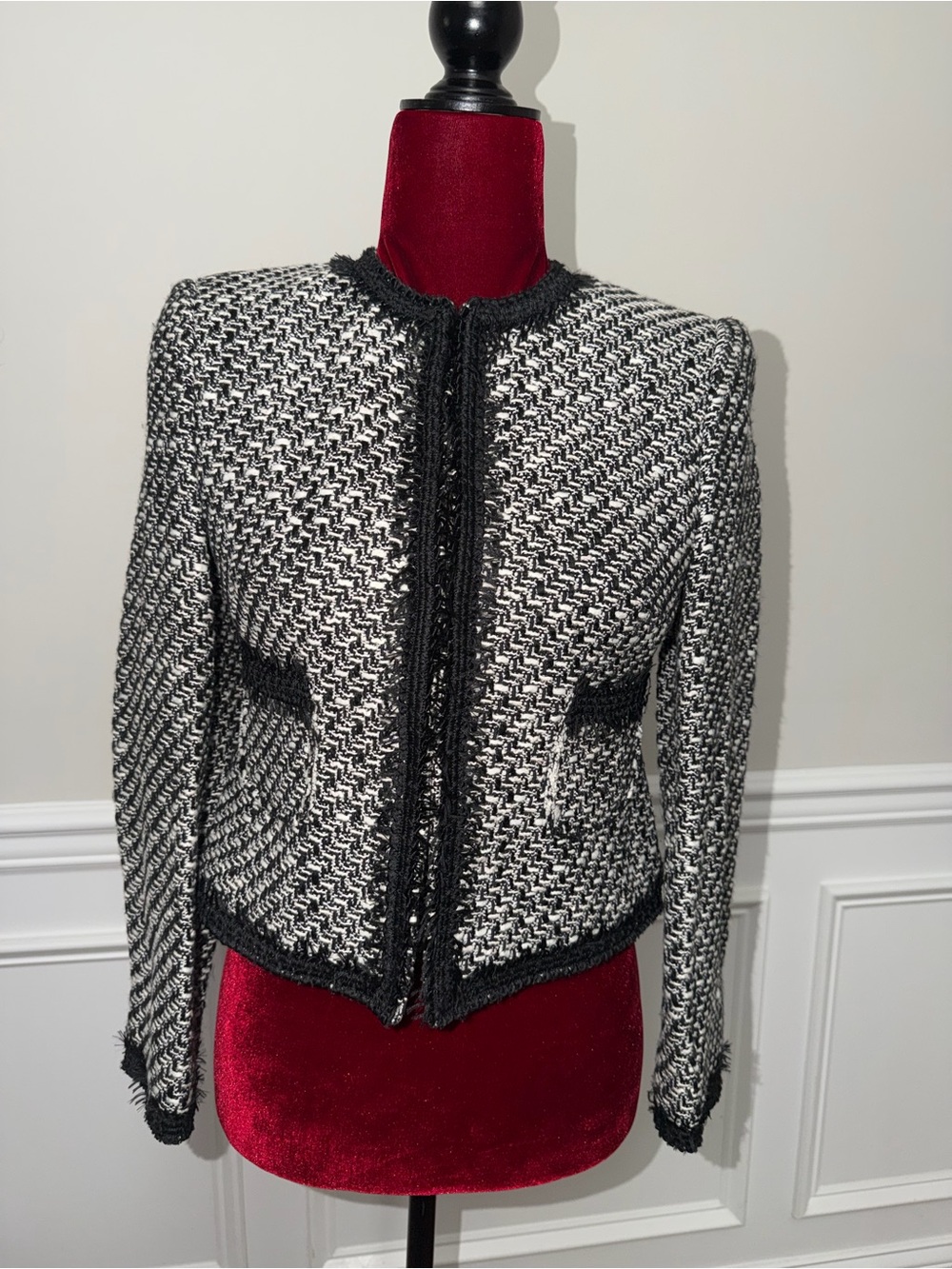 Jones New York Black & White Tweed Cropped Blazer